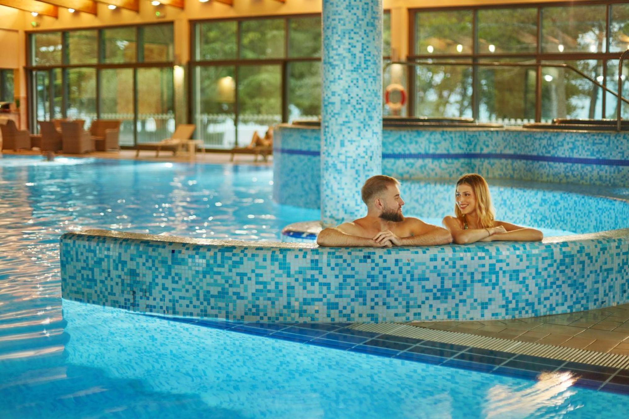 Adria Apartments - Hotel & Resort Adria أنكاران المظهر الخارجي الصورة